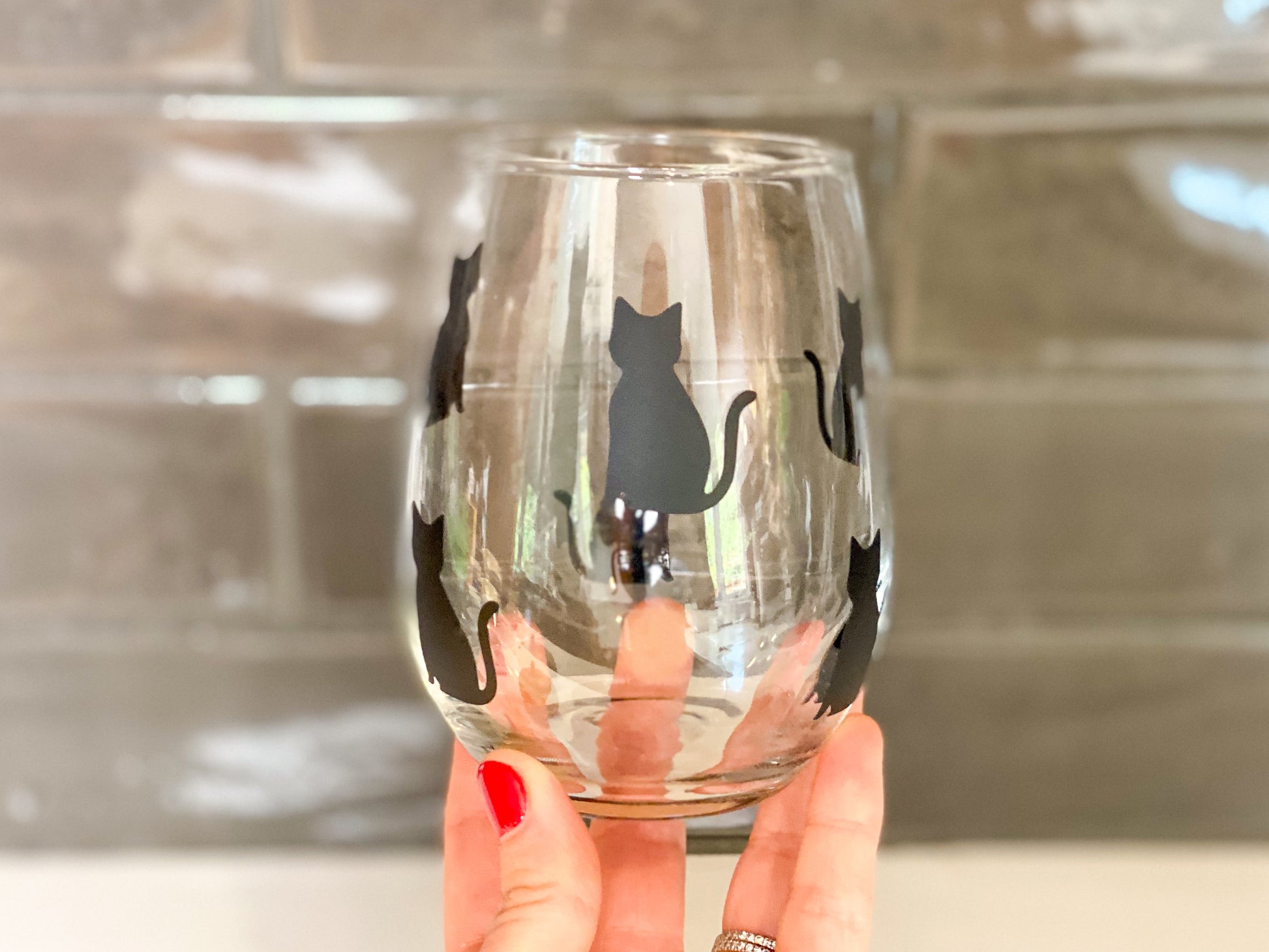 cute halloween wine glasses, black cat wine glass with cats all around the glass, 15oz stemless wine glass, halloween decor