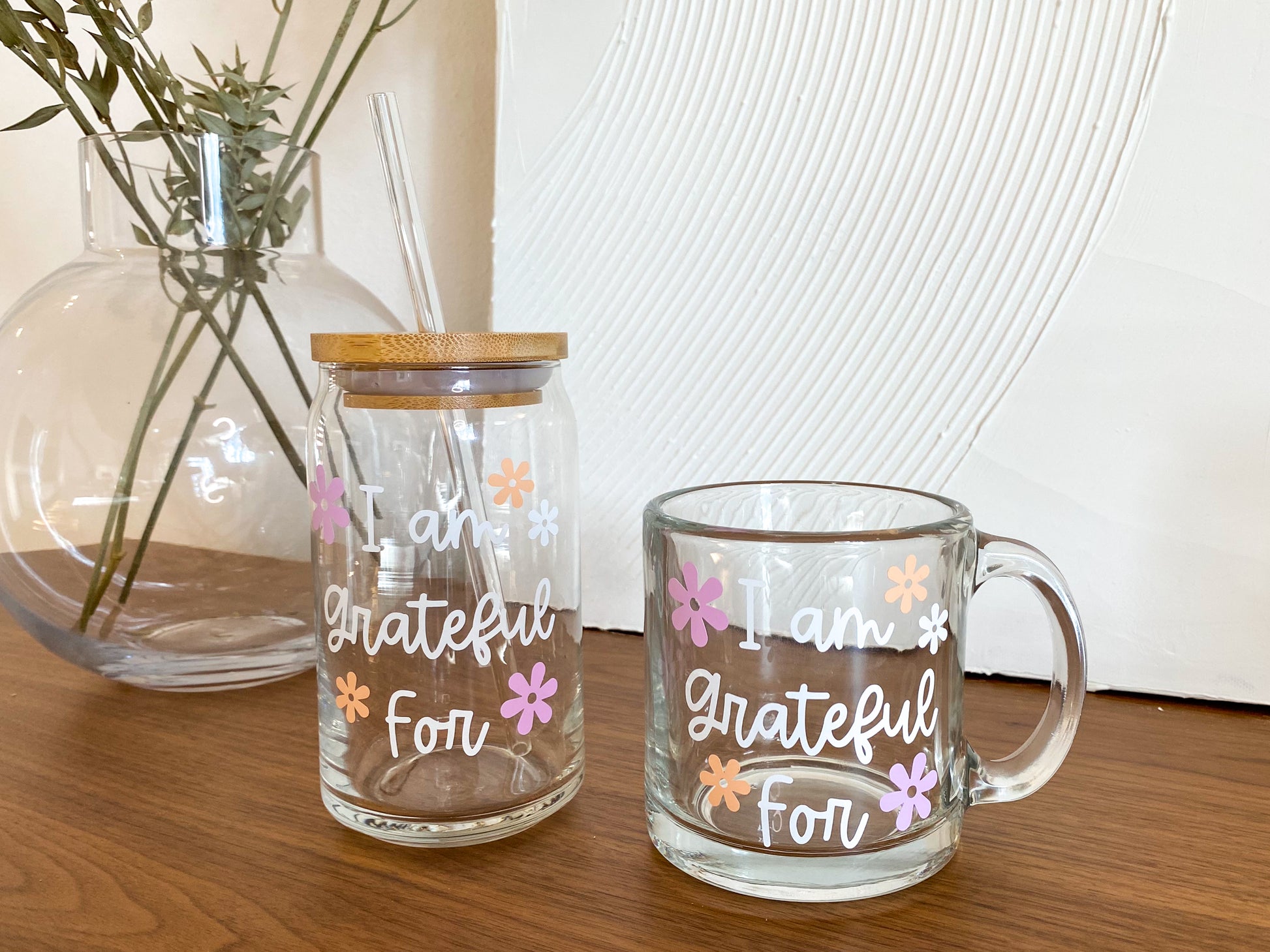 I am grateful for beer can glass cup, floral glass cup, iced coffee glass cup, positive affirmation coffee cup, glass cup with bamboo lid
