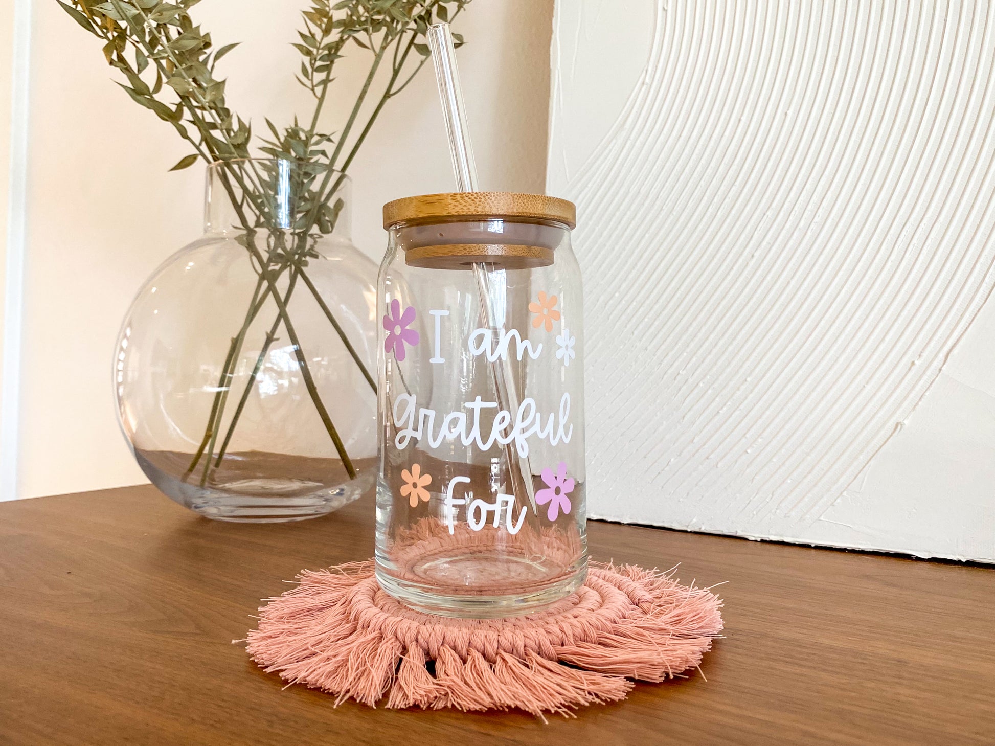 I am grateful for beer can glass cup, floral glass cup, iced coffee glass cup, positive affirmation coffee cup, glass cup with bamboo lid