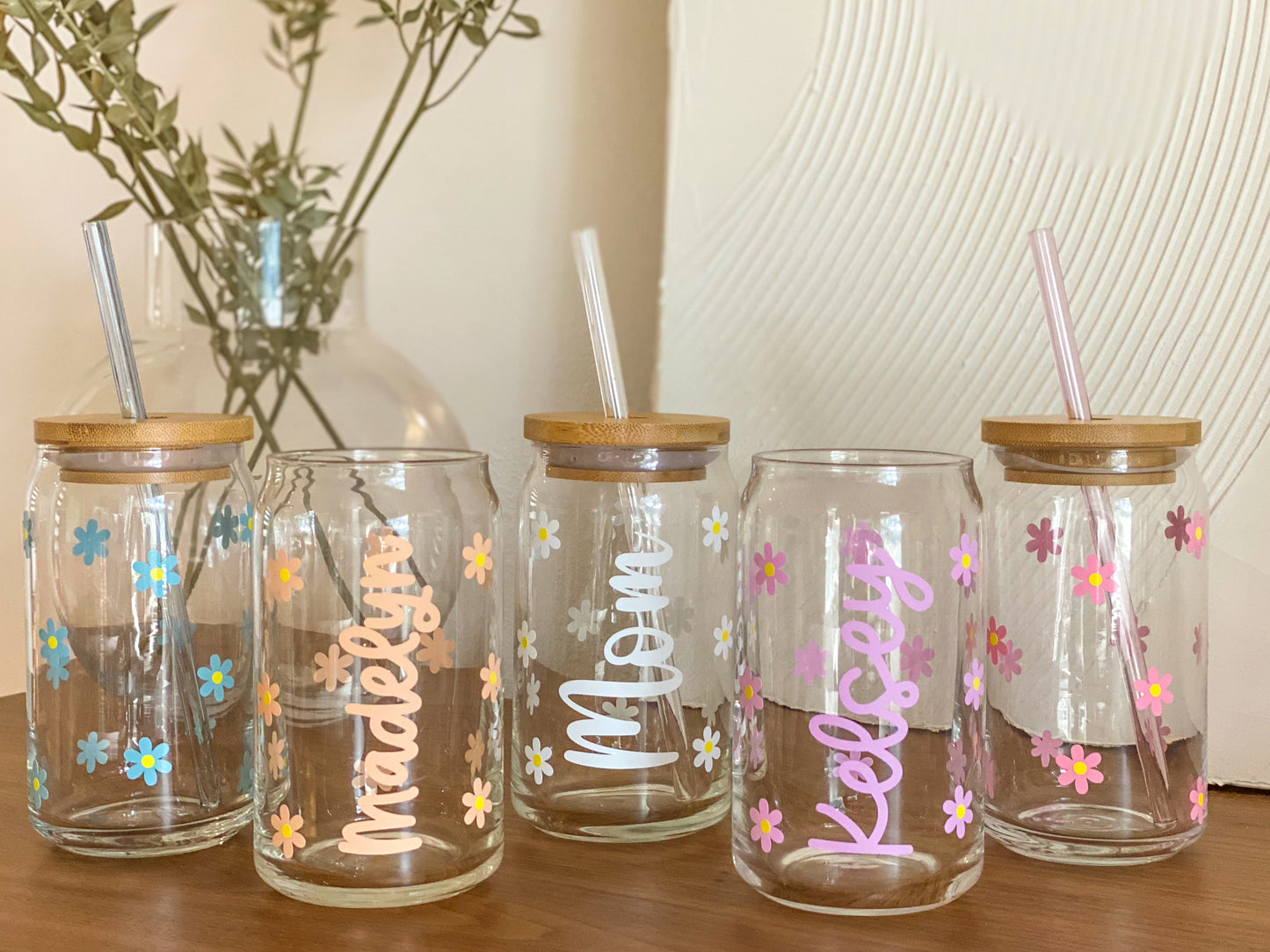 Personalized Cute Daisy Glass Cup with Name
