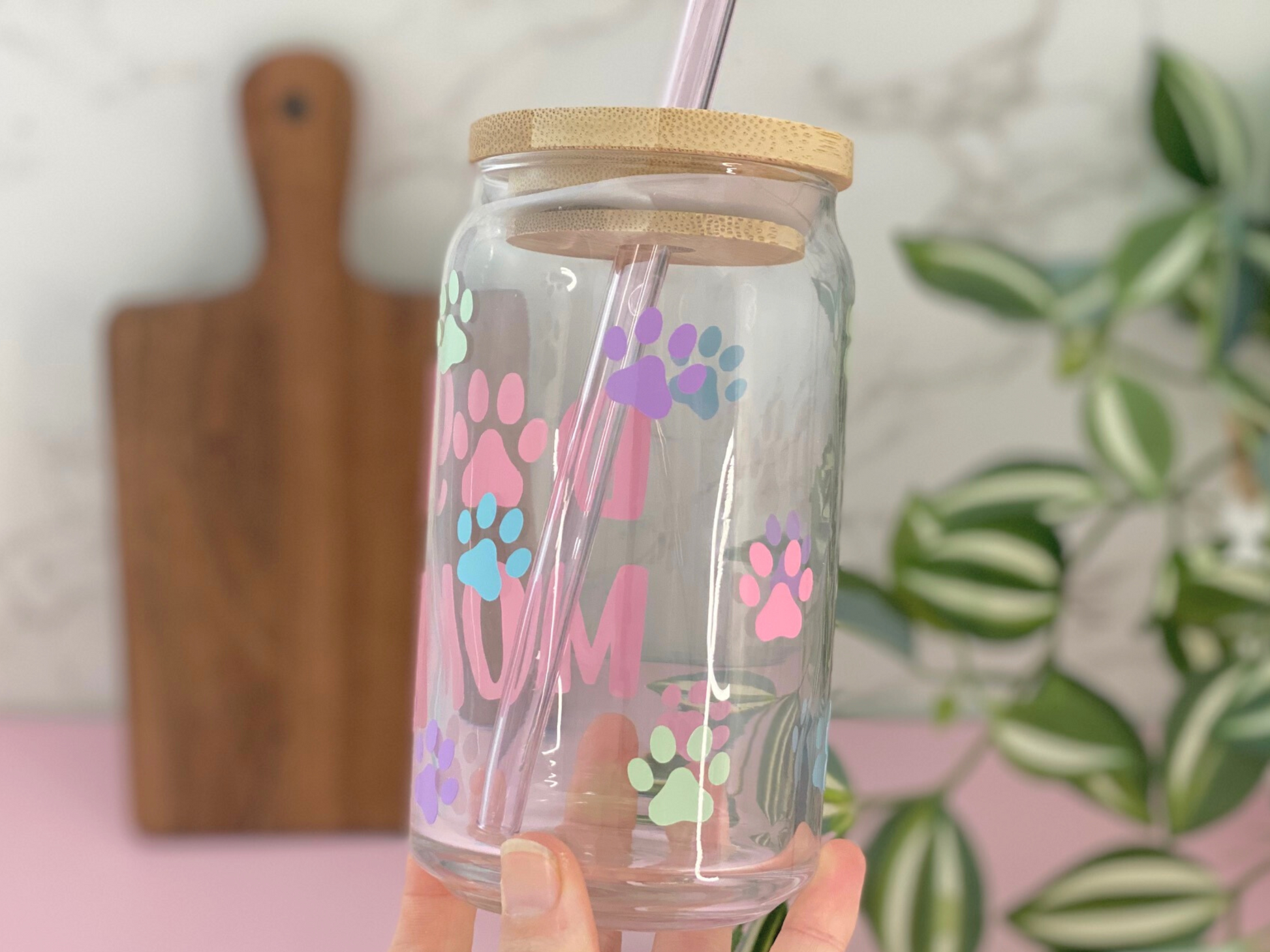 Dog mom glass cup, best dog mom coffee cup, coffee cup for dog moms, iced coffee cup for dog lovers, gifts for dog moms, iced coffee glass cup, beer can glass cup